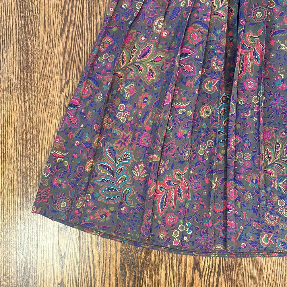 Floral Patterned Women's Skirt - Picture 3 of 8